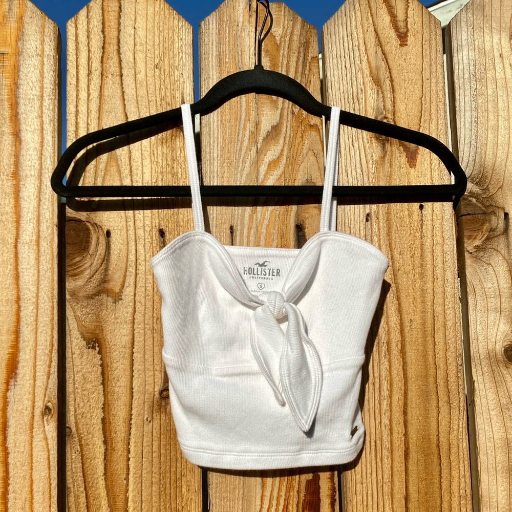 Front bow crop top